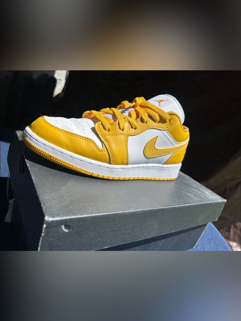 Nike Air Jordan 1 Low Yellow & White